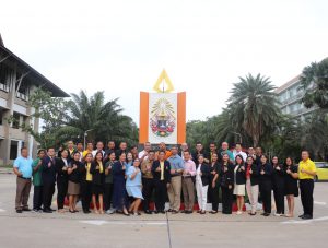 วันที่ ๑๗ พฤษภาคม ๒๕๖๗ เวลา ๑๖.๓๐ น. พระสุทธิสารเมธี, ผศ.ดร. คณบดีบัณฑิตวิทยาลัย ประธานศูนย์ไกล่เกลี…