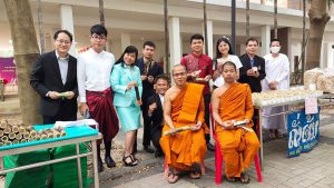 บรรยากาศโรงทาน วันจันทร์ที่ ๒๕ ธันวาคม ๒๕๖๖งานระลึกบูรพาจารย์บัณฑิตวิทยาลัย มหาวิทยาลัยมหามกุฏราชวิท…